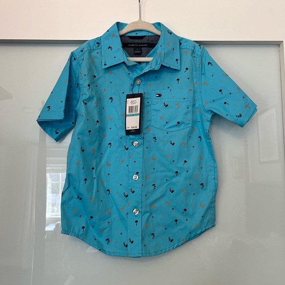 Tommy Hilfiger Boy’s Button Down Hawaiian Shirt, Size 5 - Picture 1 of 3